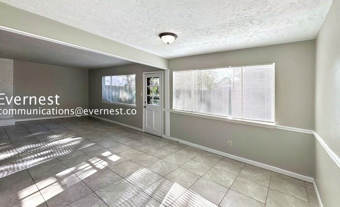 2315 Hampton Road - Photo 6 of 29