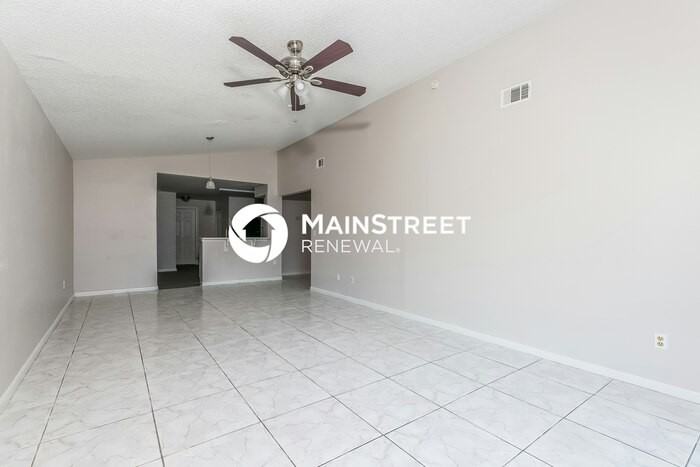 1656 Parakeet Ct - Photo 2 of 16