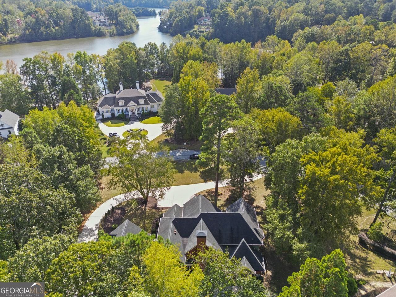 235 Smokerise Trace - Photo 2 of 39