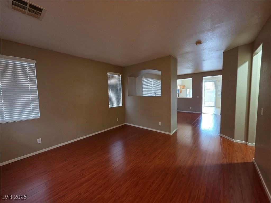 4710 Arial Ridge St - Photo 3 of 17