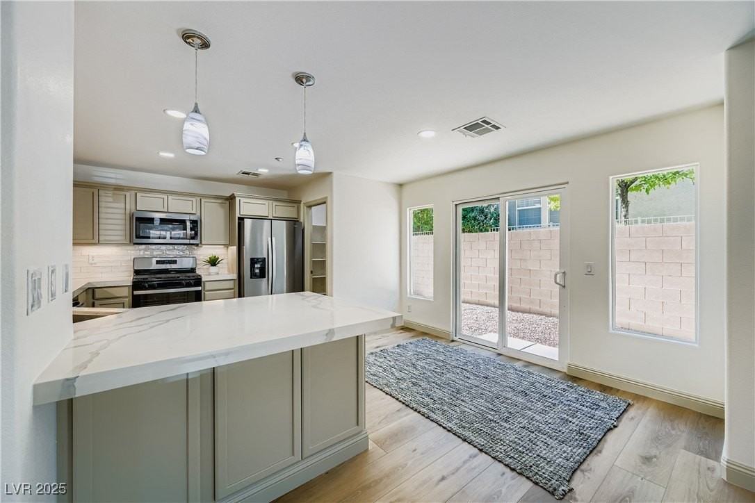 7609 Seda Court - Photo 6 of 19