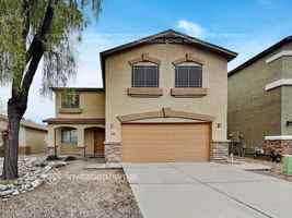 featured image of 1875 East Renegade Trail