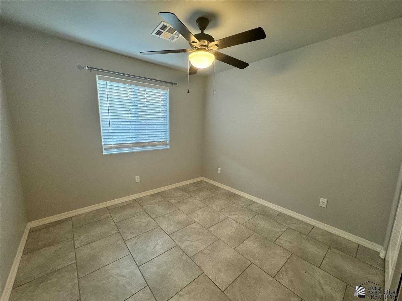 13308 E 45th St - Photo 5 of 14