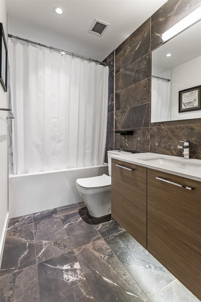 Cambie St - Photo 7 of 10