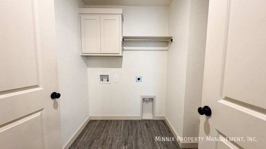 7729 Date Ave - Photo 6 of 18