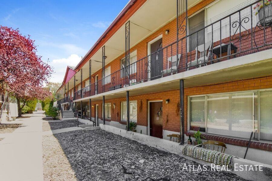 1365 S Emery St #B6 - Photo 3 of 18