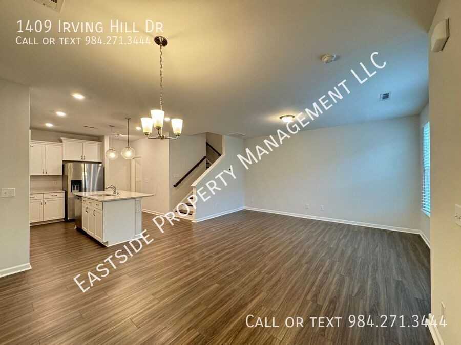 1409 Irving Hill Drive - Photo 2 of 22