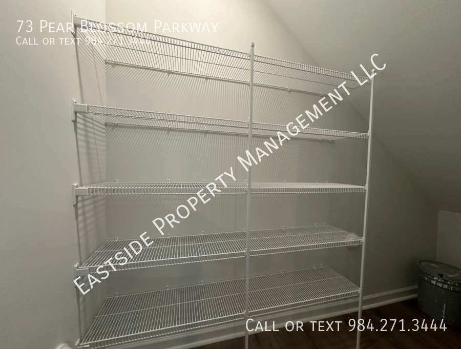 73 Pear Blossom Pkwy - Photo 7 of 25