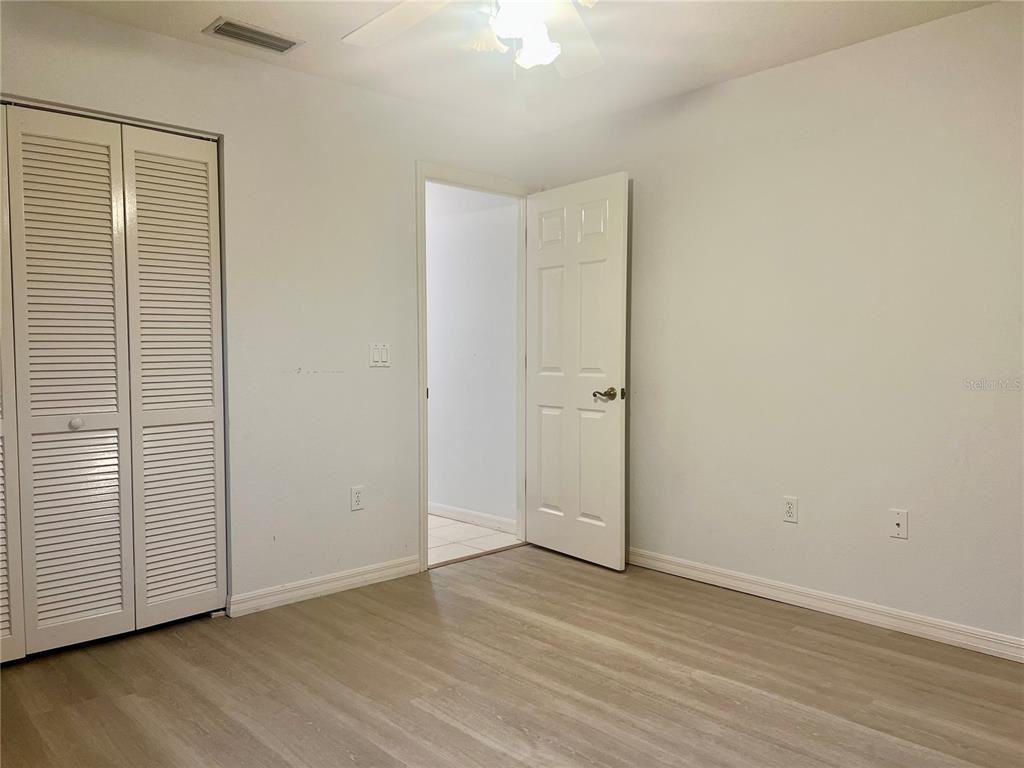 378 Roseling Cir #378 - Photo 6 of 8