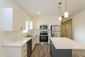 featured image of 3127 Bay Street #3127