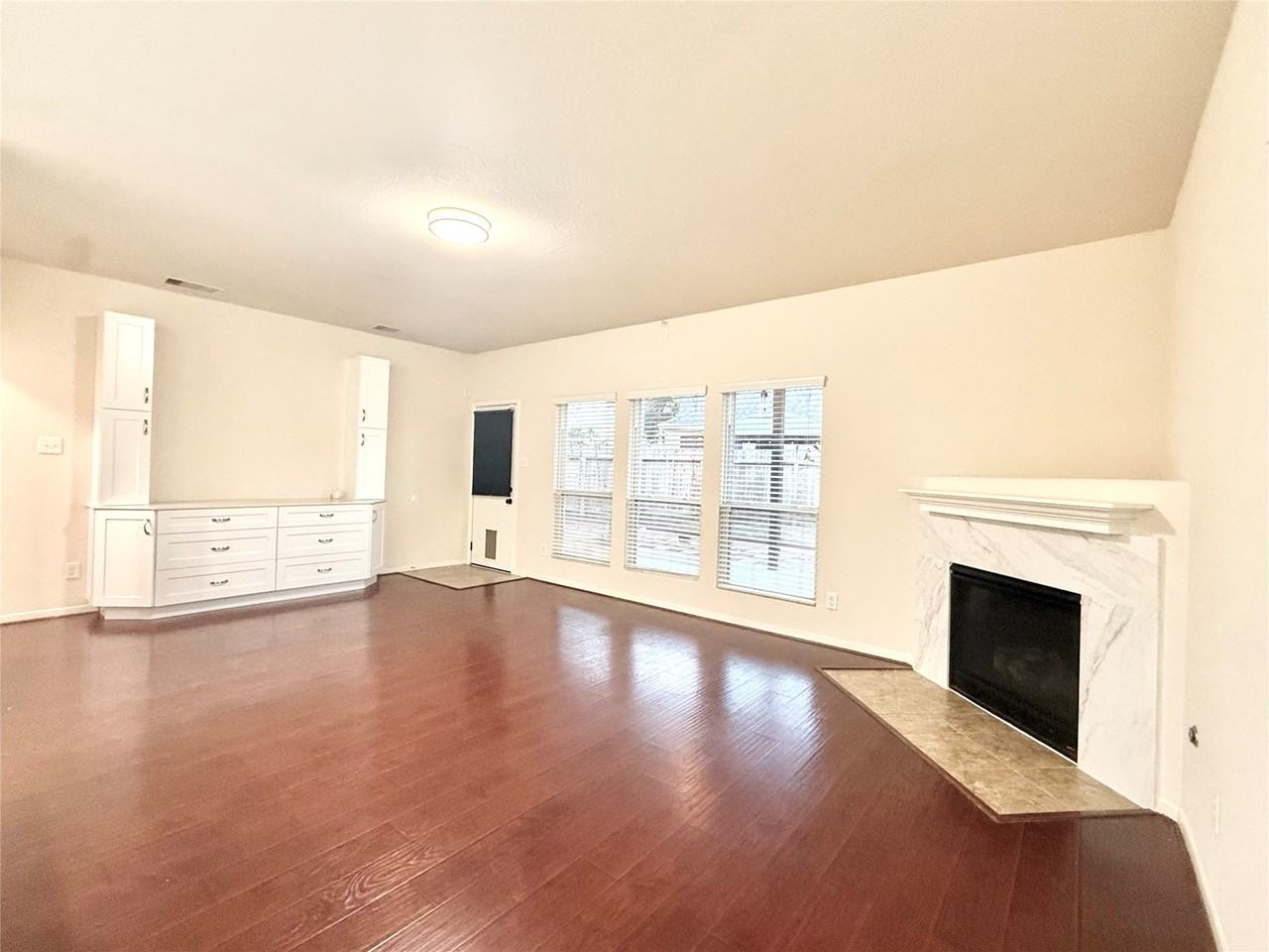 19302 Juniper Vale Circle #19302 - Photo 3 of 30