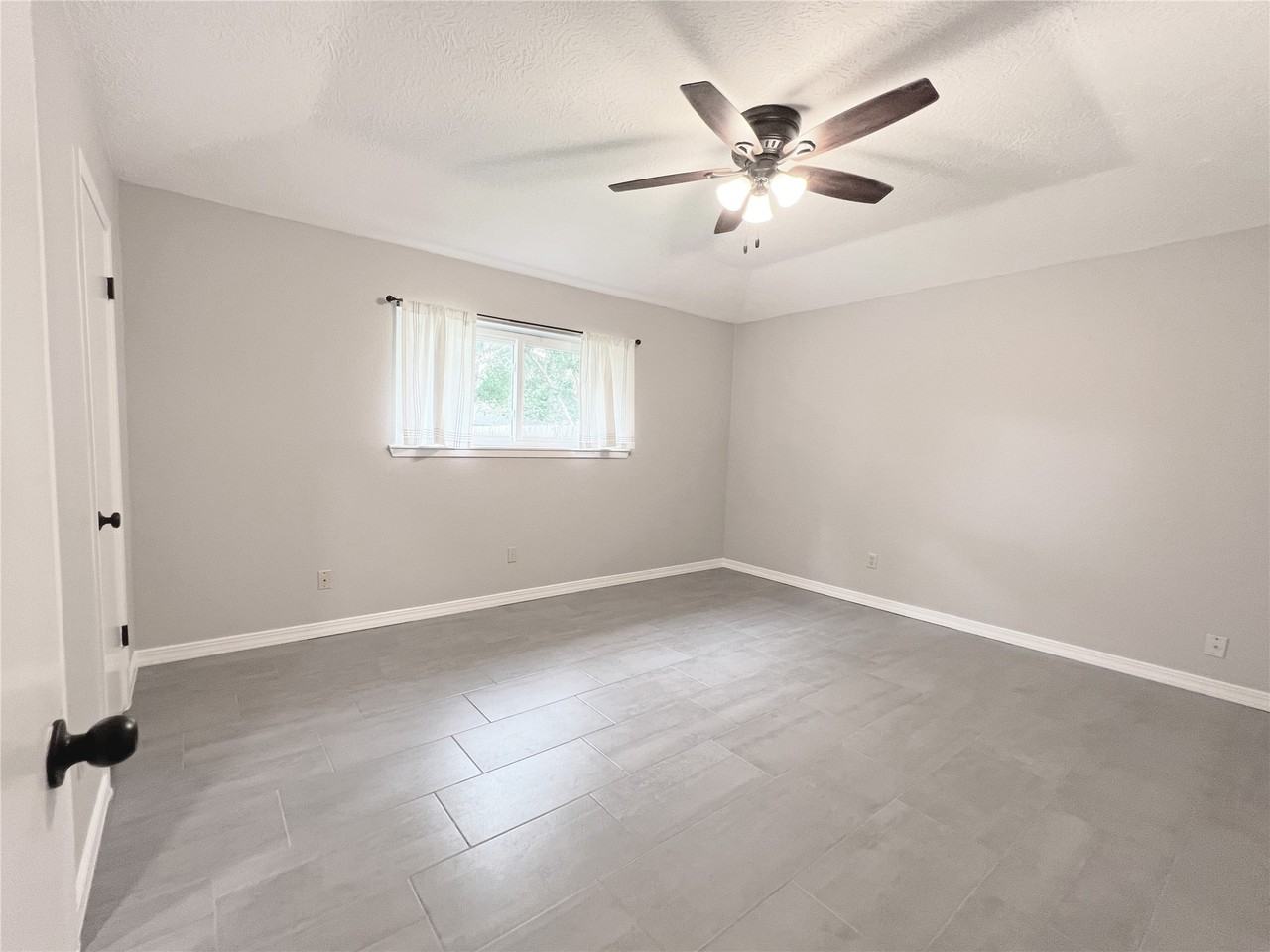 6210 Creekside Lane #6210 - Photo 3 of 14