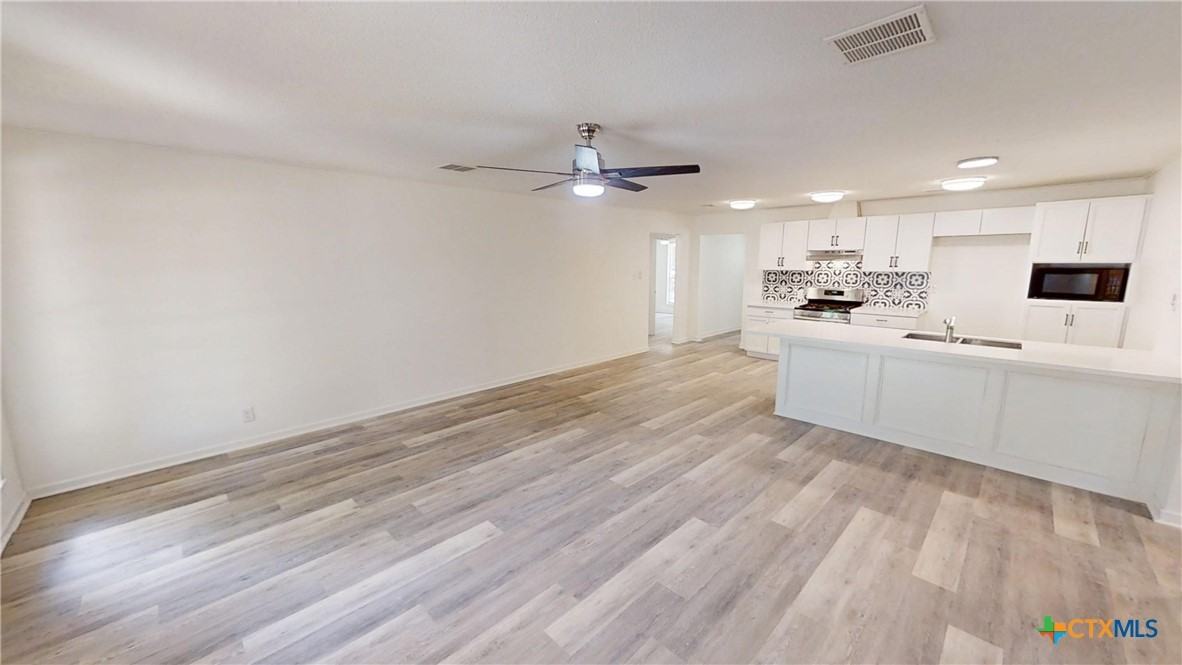 4118 Ermine Trl #4118 - Photo 5 of 31