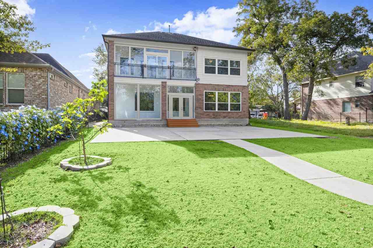 107 Island Blvd #107 - Photo 6 of 38