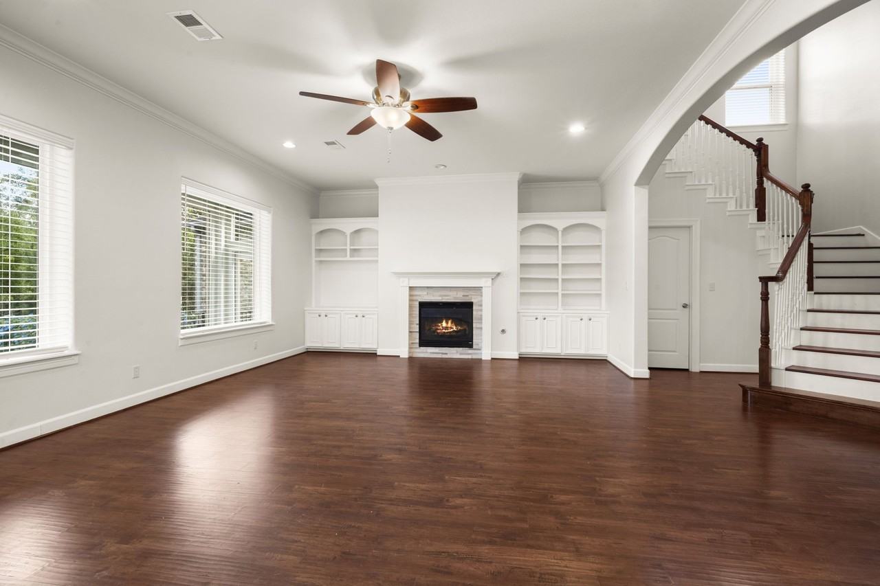 107 Island Blvd #107 - Photo 7 of 38