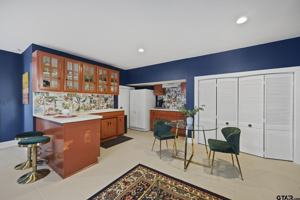 featured image of 321 West 3rd Street #321