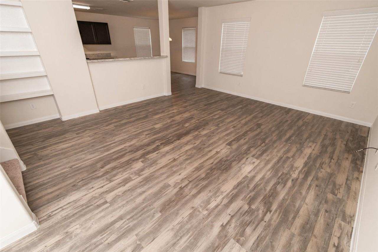 12051 Munich Drive #12051 - Photo 6 of 9