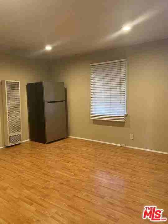 11317 Iowa Ave #11317 - Photo 3 of 12