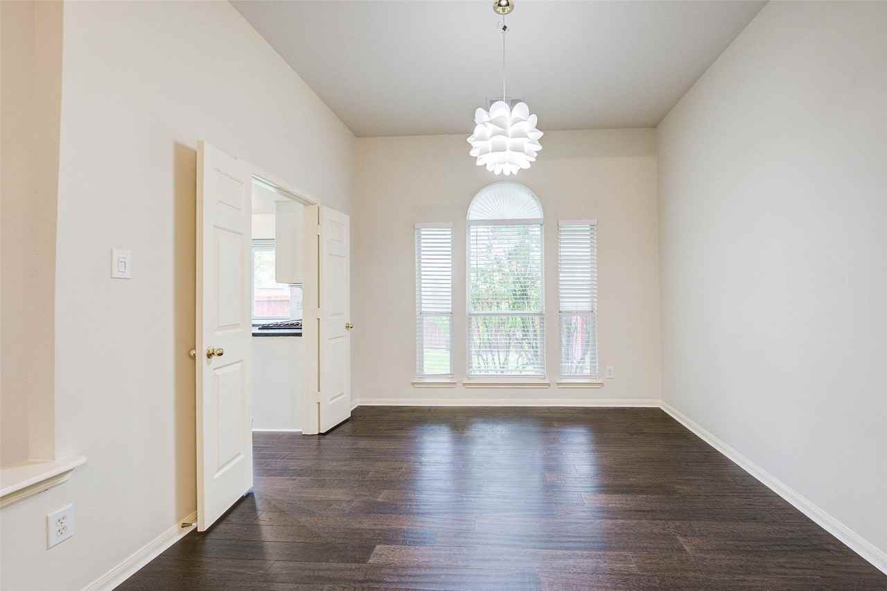 6543 Horsepen Bayou Dr #6543 - Photo 4 of 49