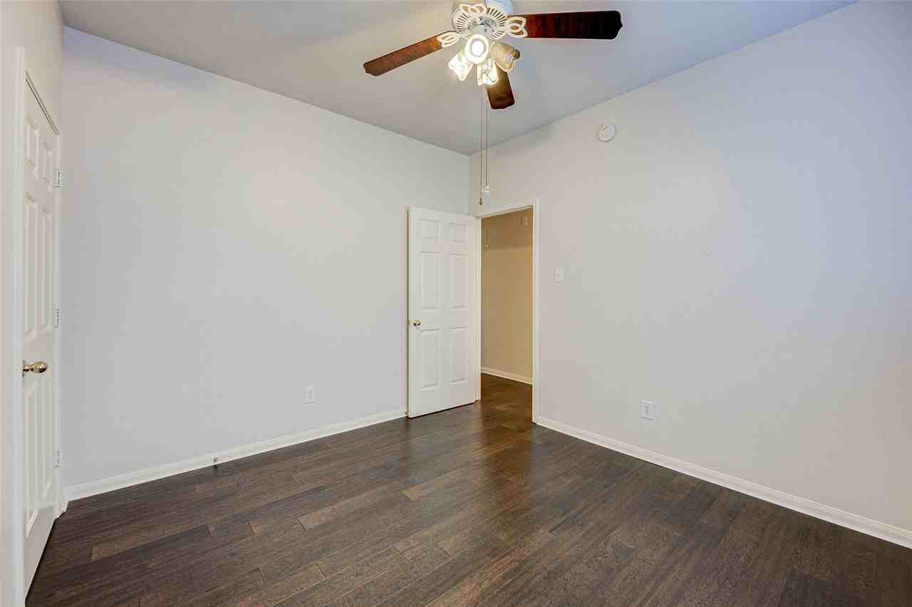 6543 Horsepen Bayou Dr #6543 - Photo 6 of 49