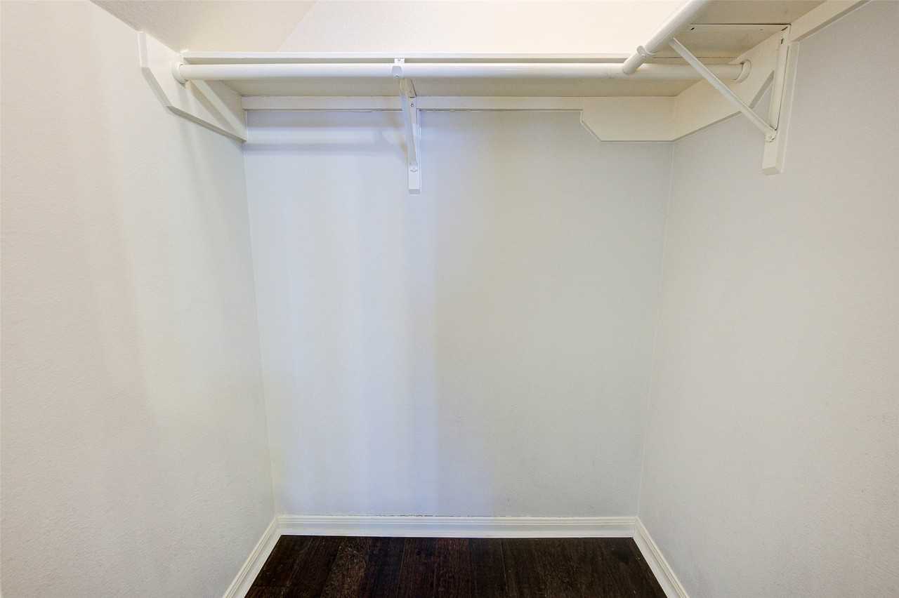 6543 Horsepen Bayou Dr #6543 - Photo 7 of 49