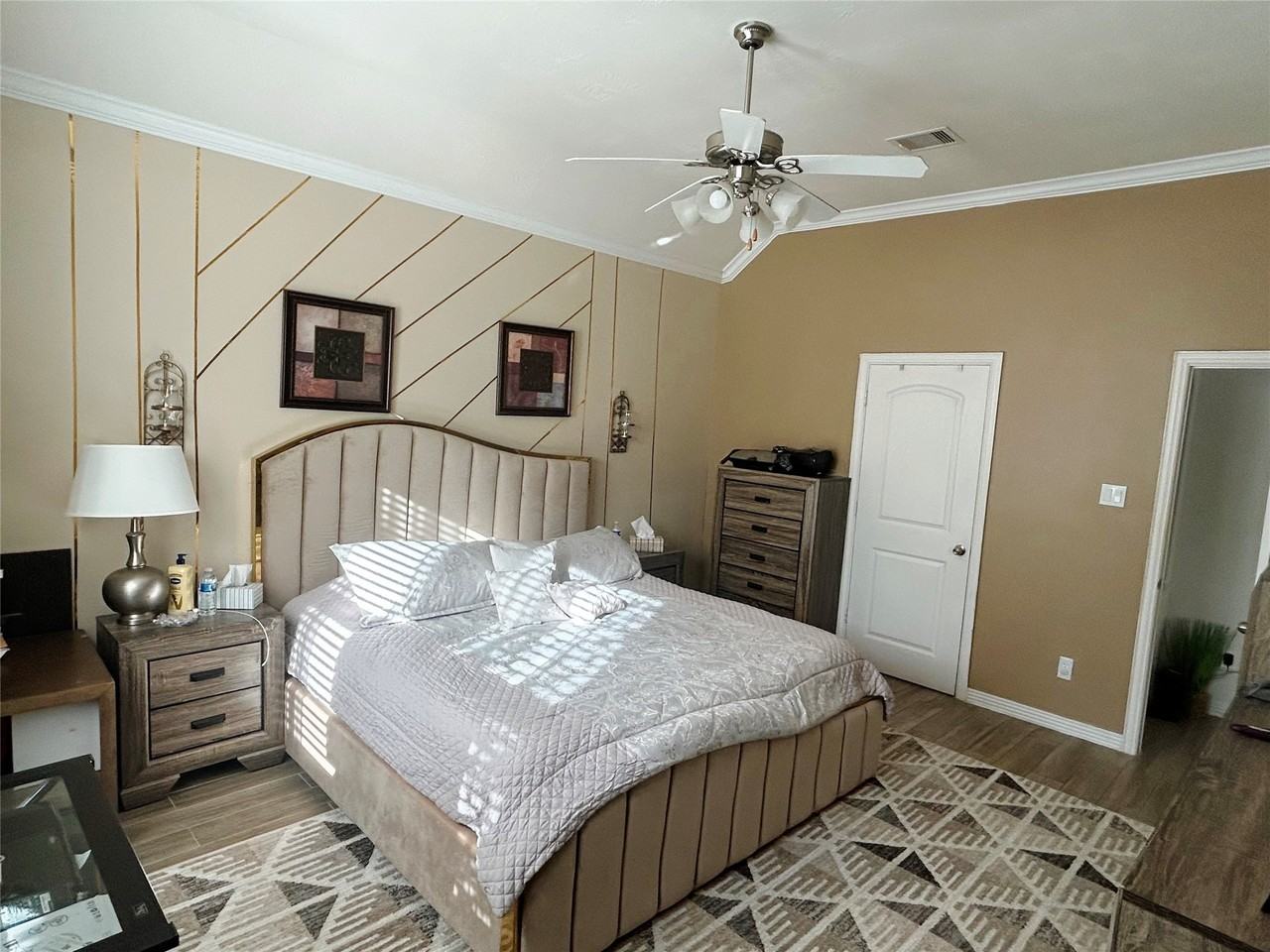 22903 Jetty Manor Ln #22903 - Photo 5 of 24