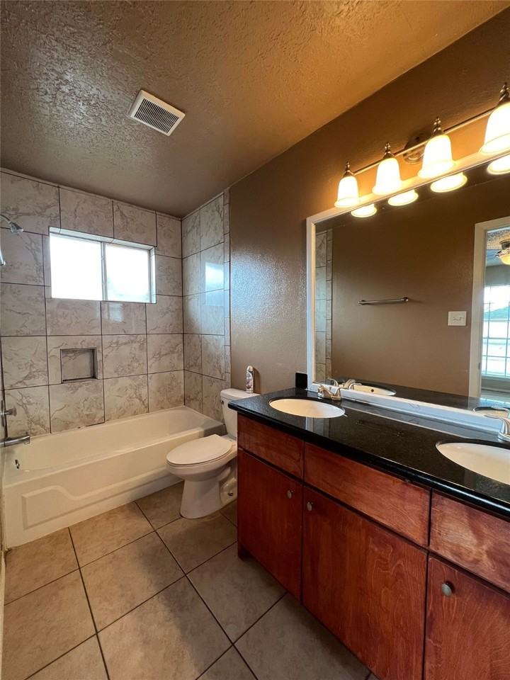 2111 Wheathall Camp Lane #2111 - Photo 6 of 10