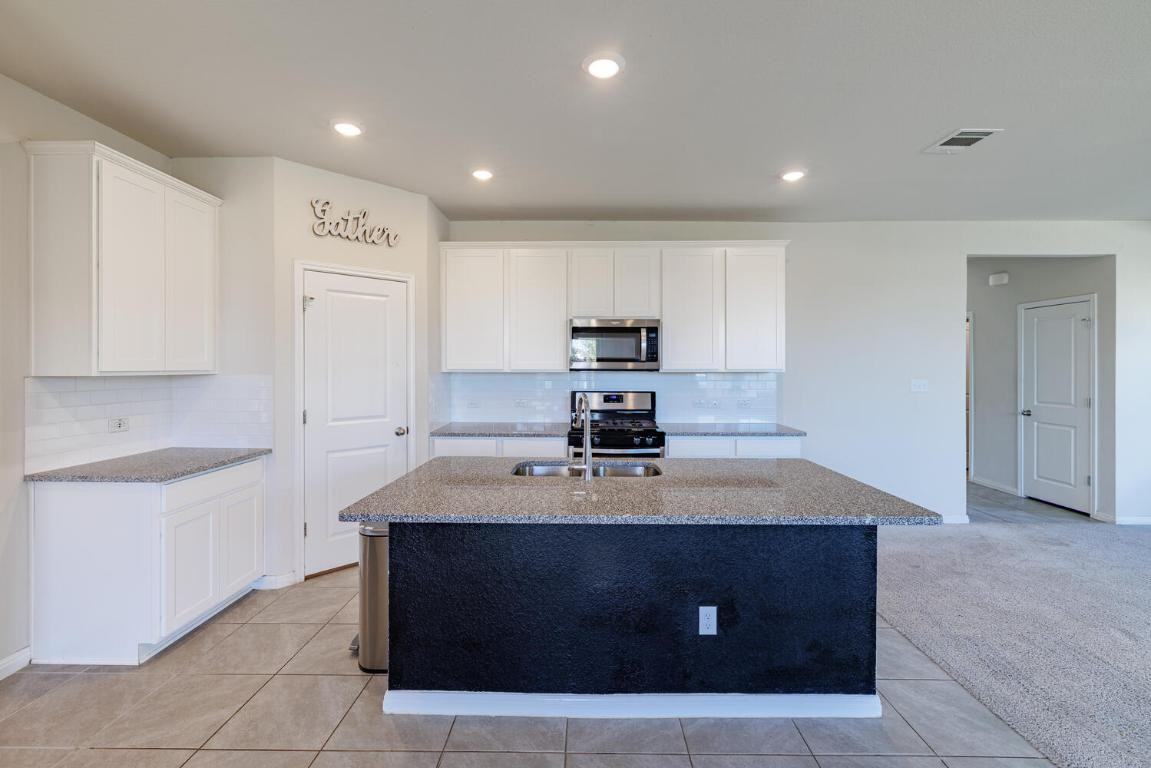 132 Skycroft Circle #132 - Photo 3 of 38
