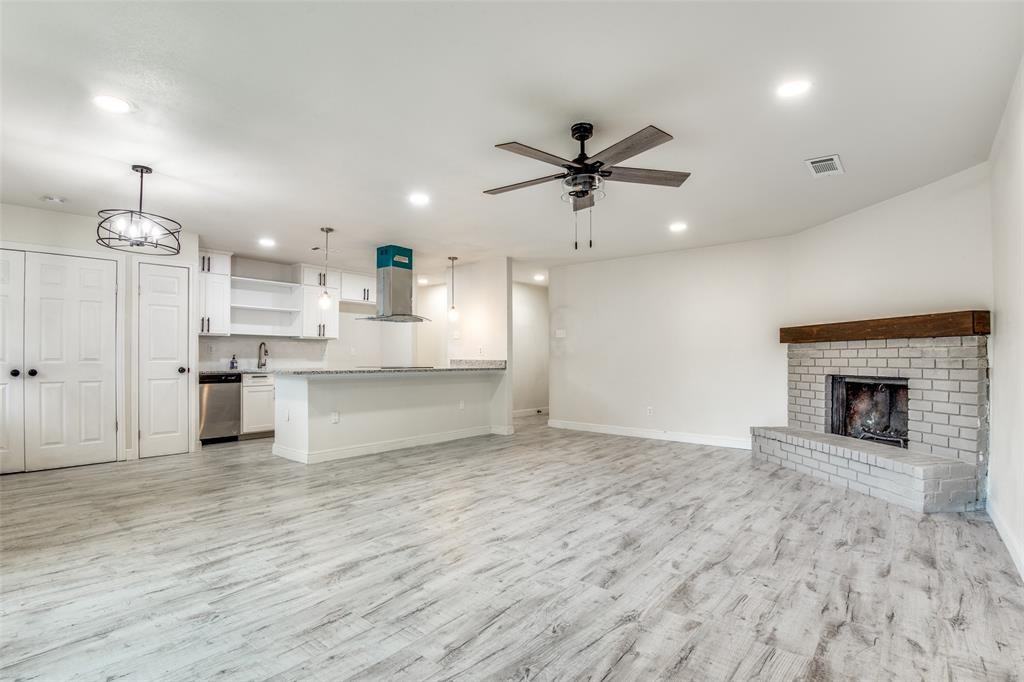 521 Windsor Drive #521