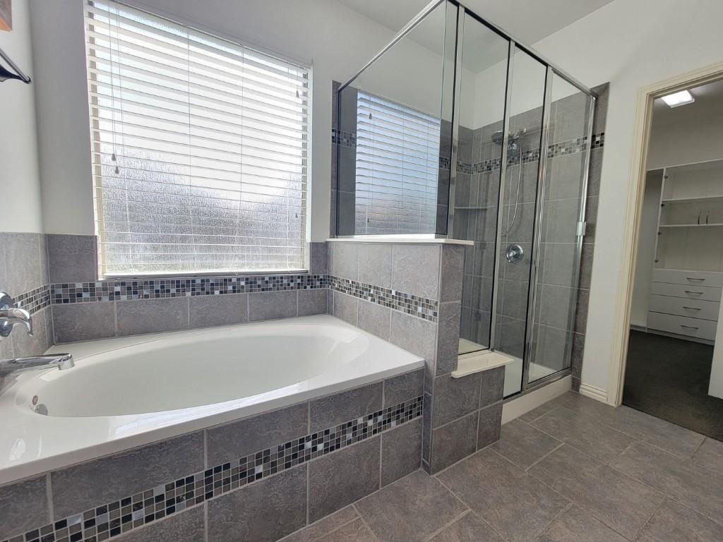 2012 Santa Barbara Court #2012