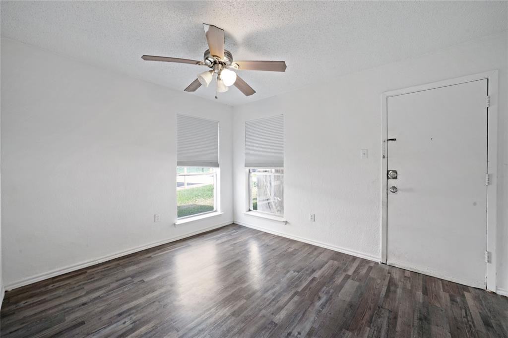 2205 Chase Court #2205-2205 - Photo 6 of 23