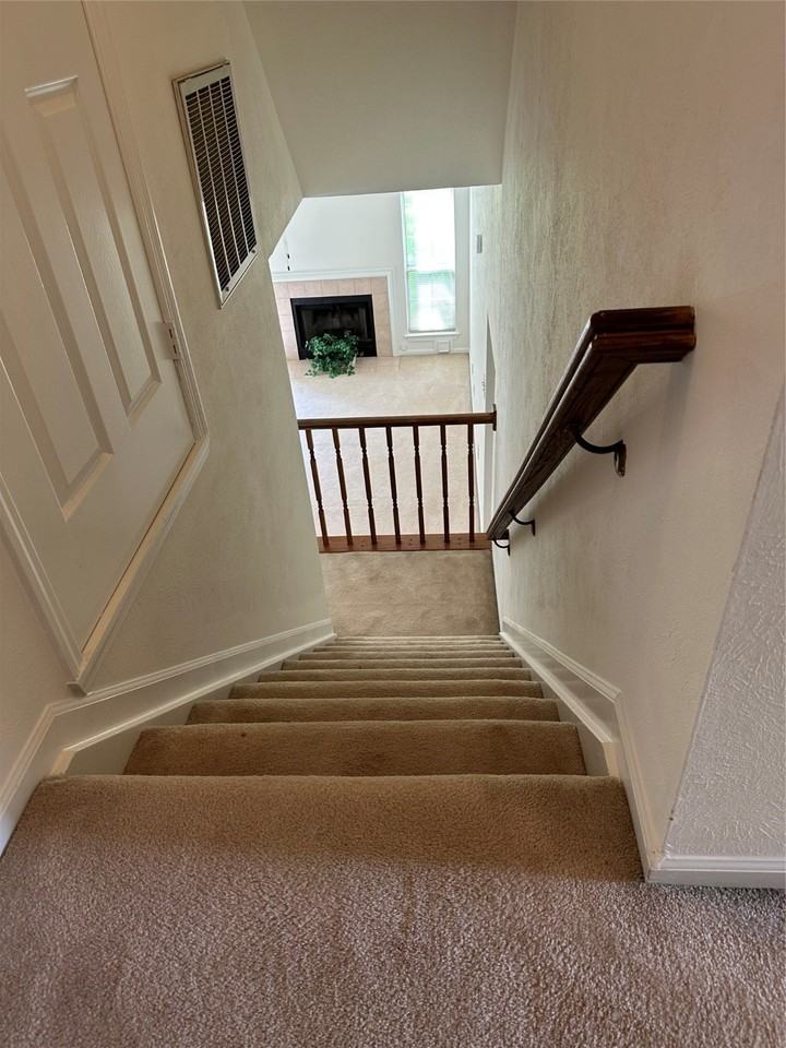 14202 Misty Knoll Court #14202 - Photo 4 of 35