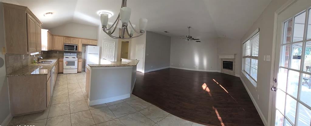 6116 Silkcrest Trail #6116 - Photo 2 of 16