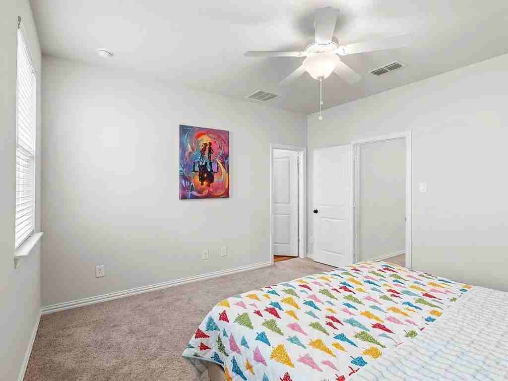 1137 Concan #1137 - Photo 2 of 23