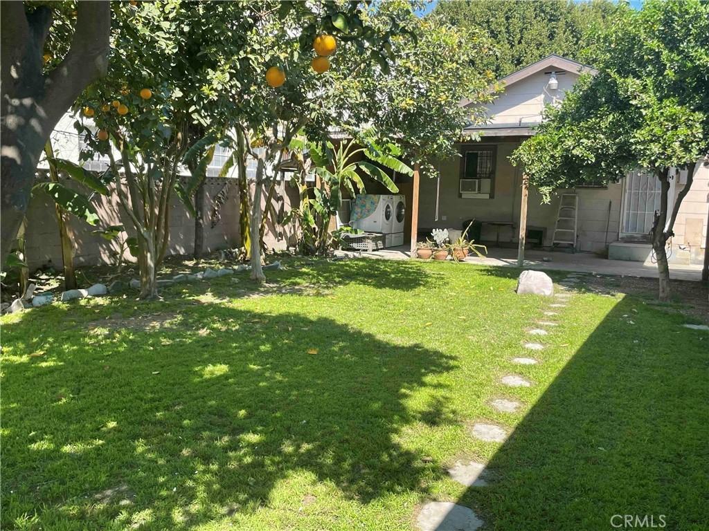 1030-1030 West 64th Street #1030 - Photo 5 of 24