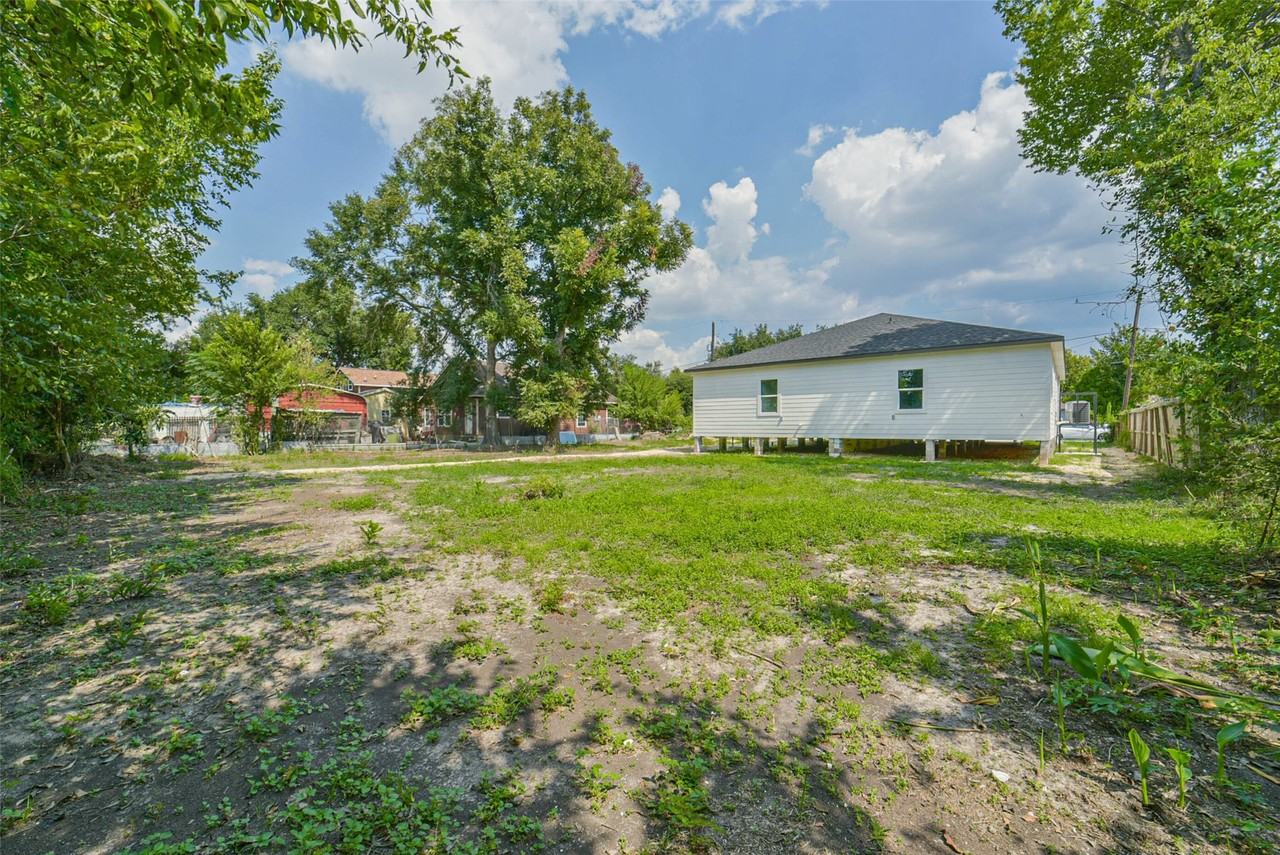 3007 Bringhurst Street #3007B - Photo 2 of 22