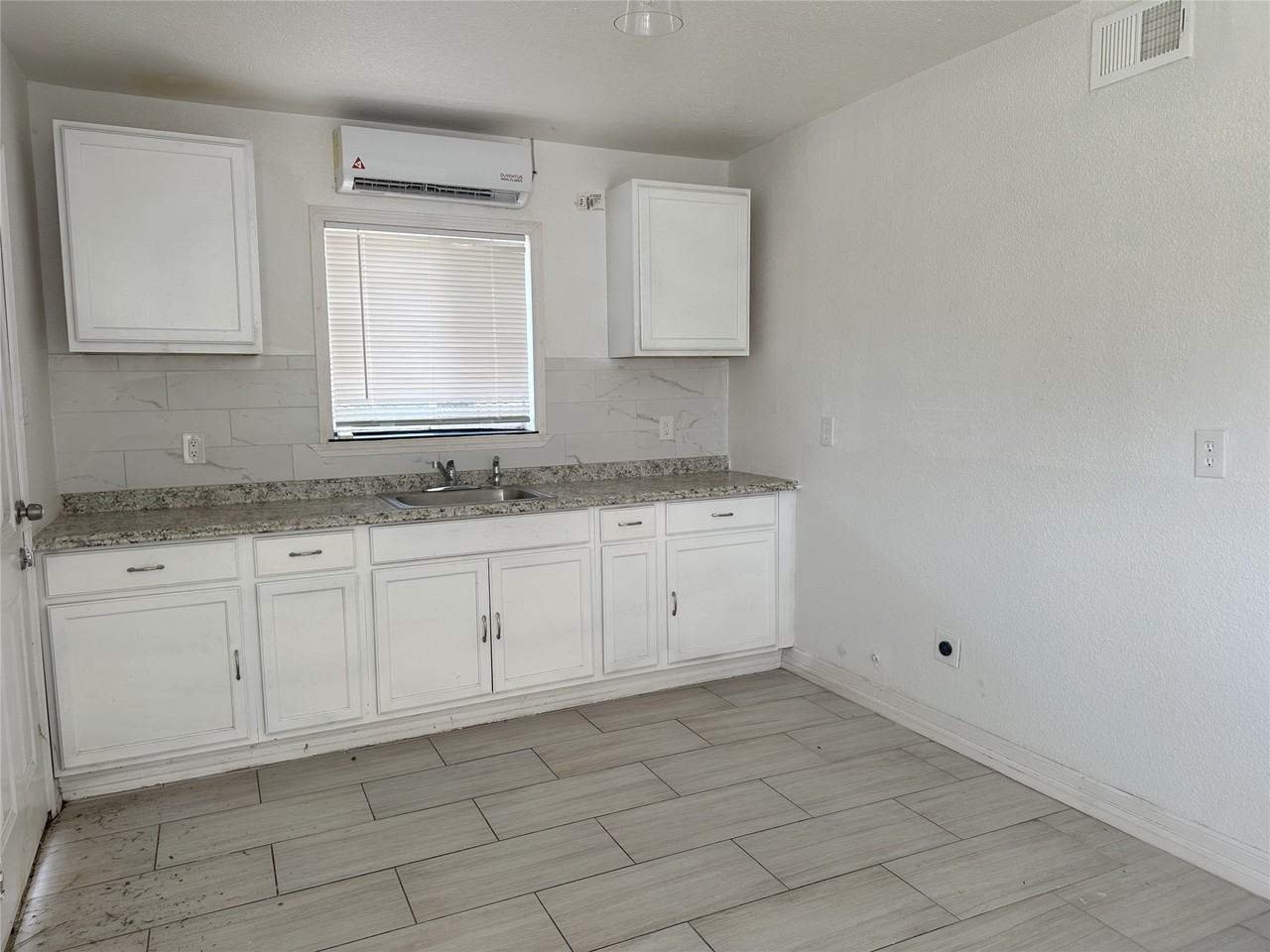 3829 Mount Pleasant Street #3829 - Photo 6 of 7