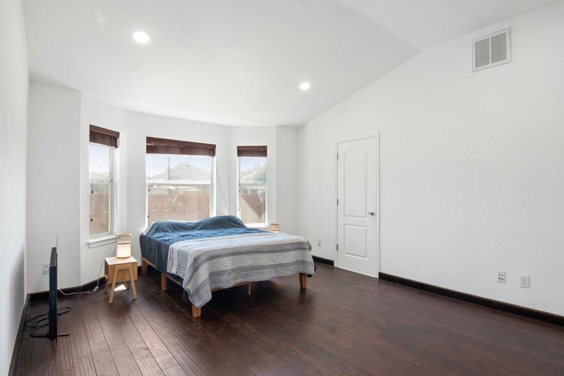 702 Bent Wood Place #702 - Photo 5 of 13