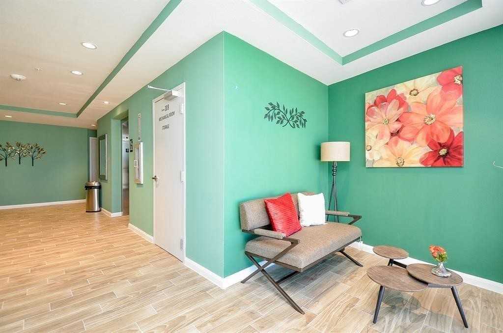 1207 Grand West Boulevard #12071H - Photo 4 of 32