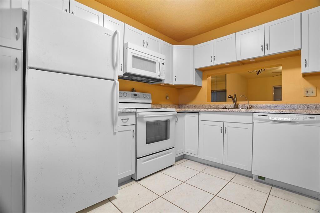 3071 Holiday Springs Boulevard #3071-102 - Photo 3 of 33