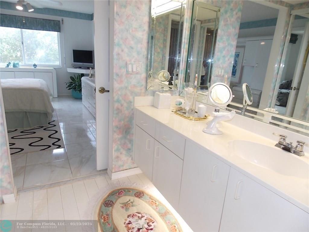 7464 Trent Dr #7464-309 - Photo 4 of 32