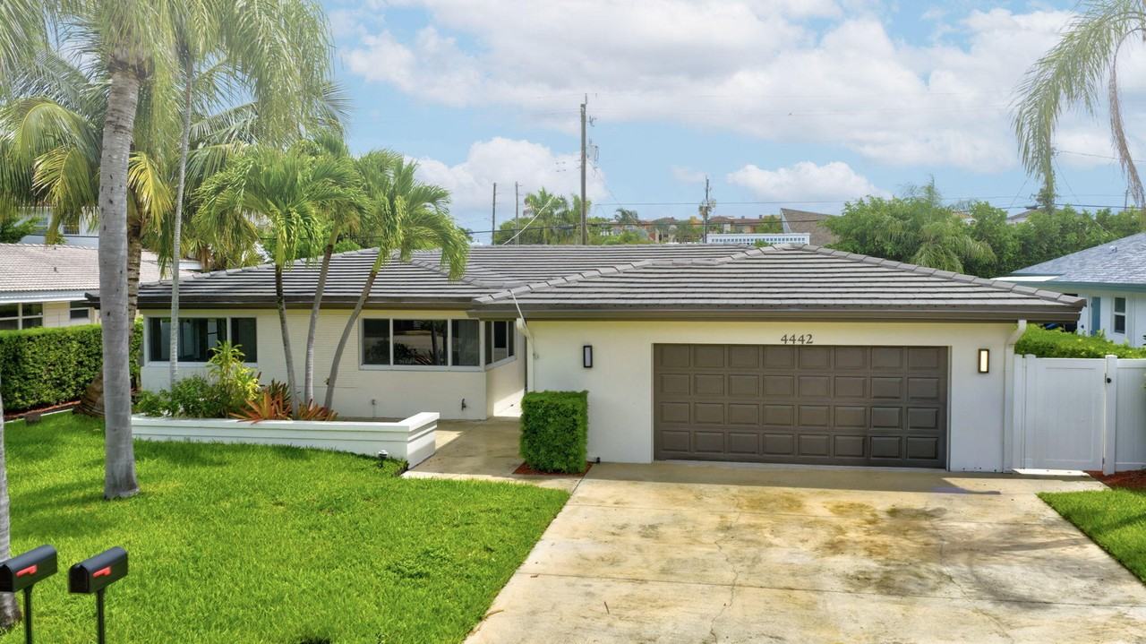 4442 Sea Grape Drive #4442-2 - Photo 3 of 50