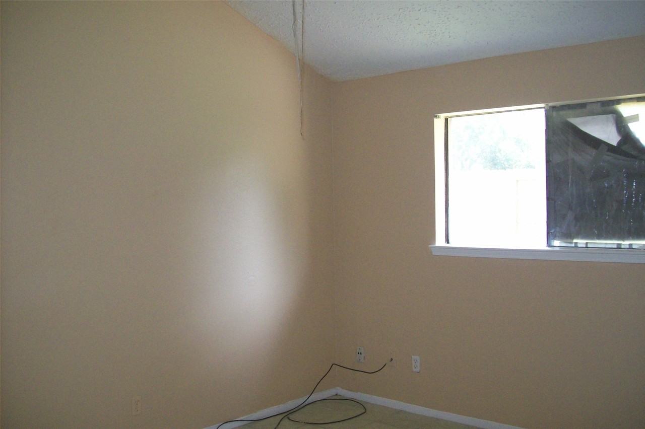 10526 Crescent Moon Dr #10526 - Photo 6 of 11