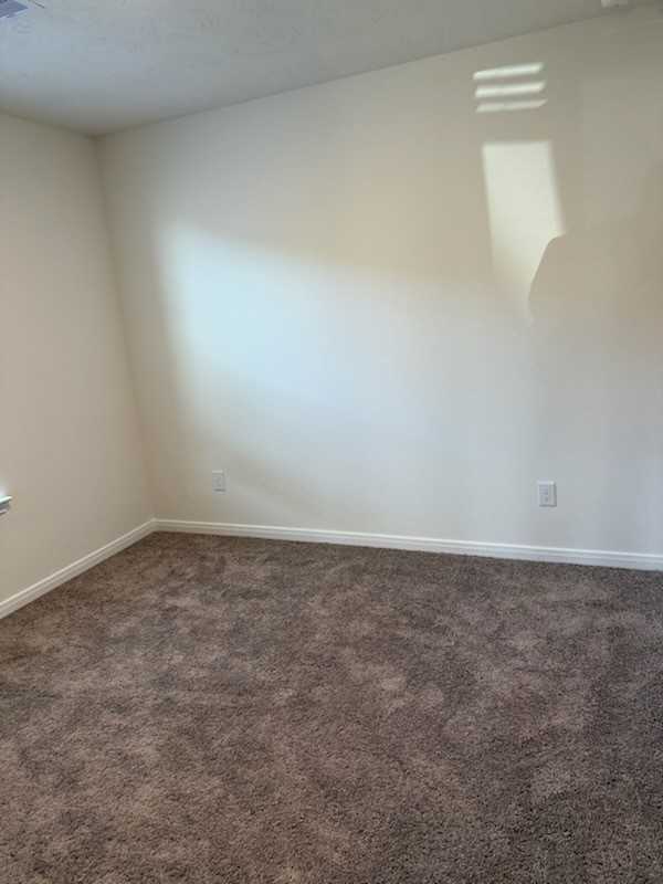 1634 Vista Luna Dr #1634 - Photo 2 of 27