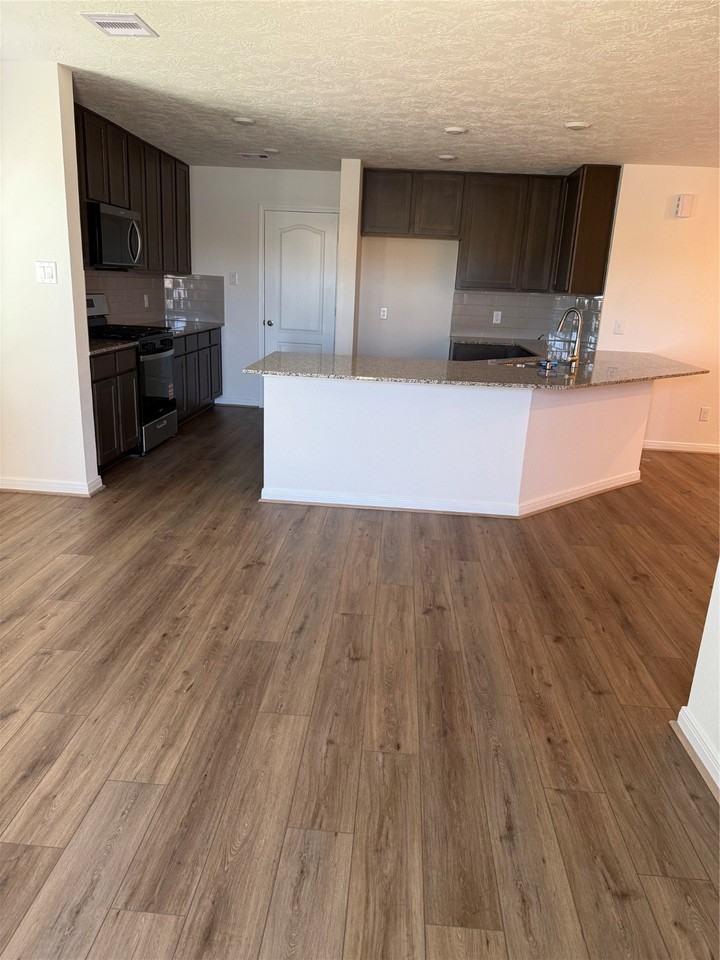 1634 Vista Luna Dr #1634 - Photo 6 of 27