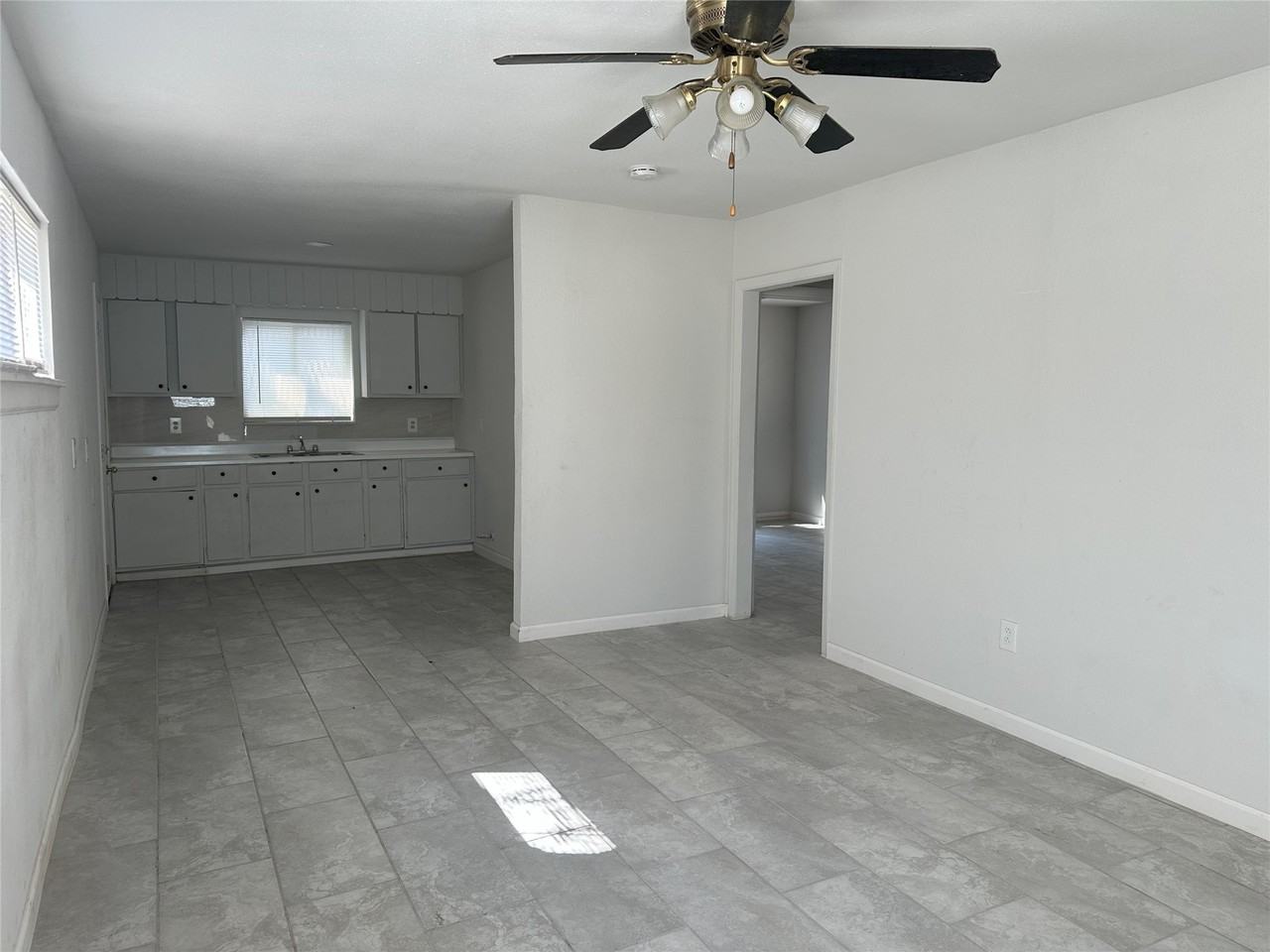 3837 Mount Pleasant St #3837 - Photo 6 of 7