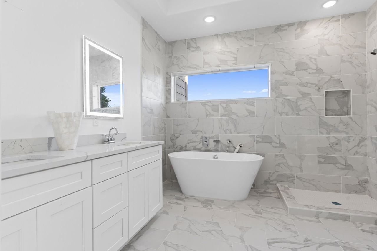 4017 Ward St #4017 - Photo 4 of 45