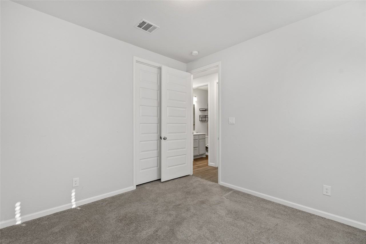 5030 Morrison Drive #5030 - Photo 5 of 48