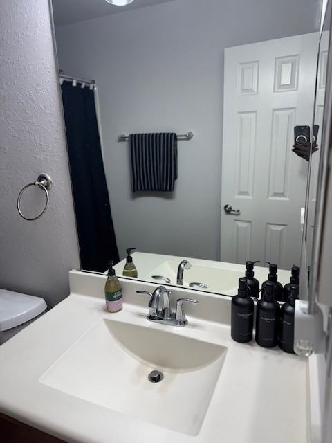 24626 Folkstone Cir #24626 - Photo 7 of 17