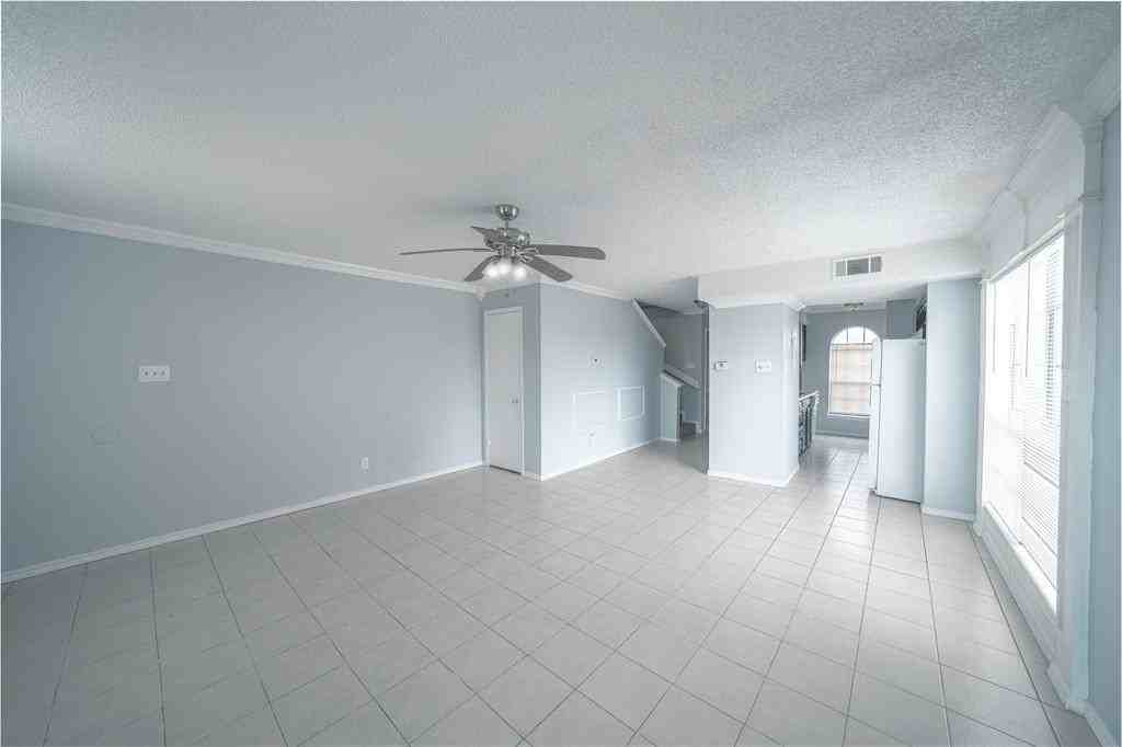 2744 Saint George Pl #2744-2740 - Photo 2 of 13